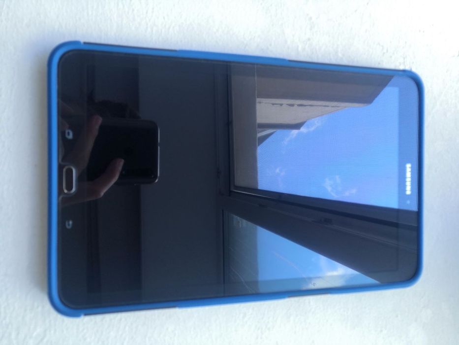 Планшет самсунг Samsung galaxy tab e