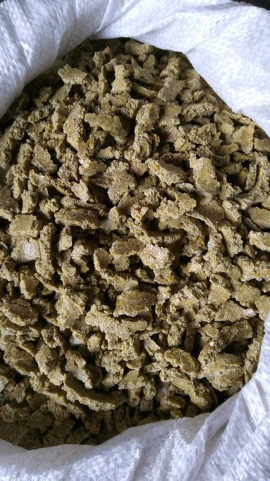 Риб'ячий жир,макуха соєва,олія,ароматизатори та інше