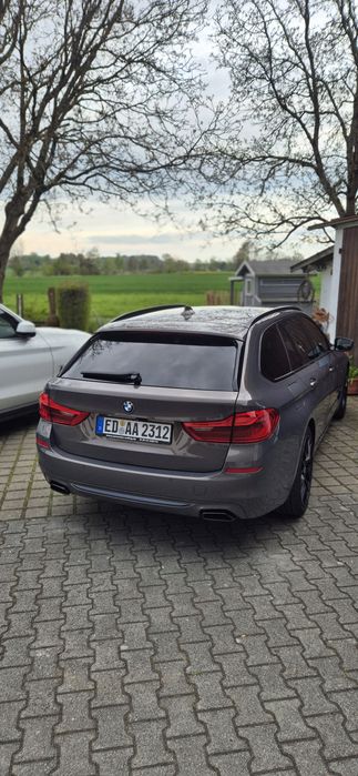 BMW 540i xDrive 340KM