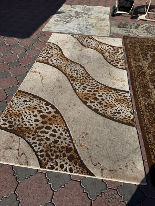 Коври для дому б/у