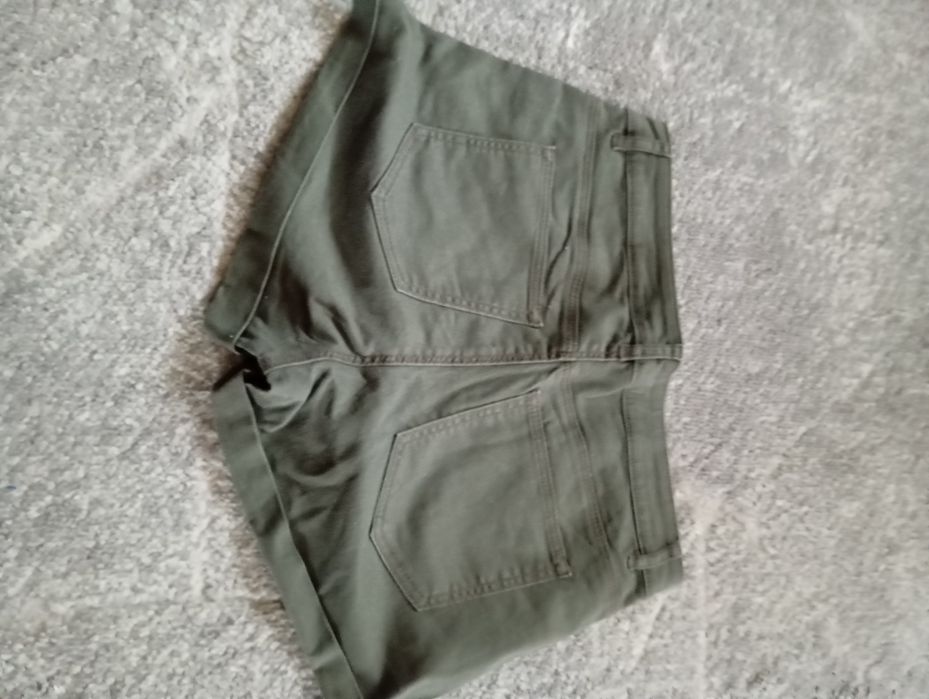 Krótkie spodenki damskie w rozmiarze 36 h&m
