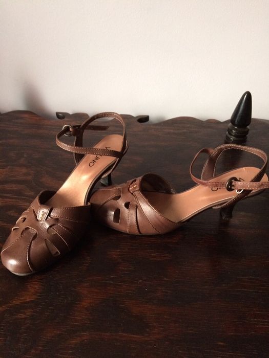 Buty skóra naturalna 36