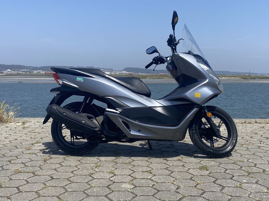 Motocicleta Honda PCX 2017