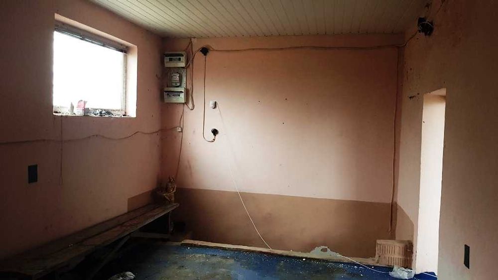 Продаж будинку та землі в с.Бобрик Київської обл. 51700$