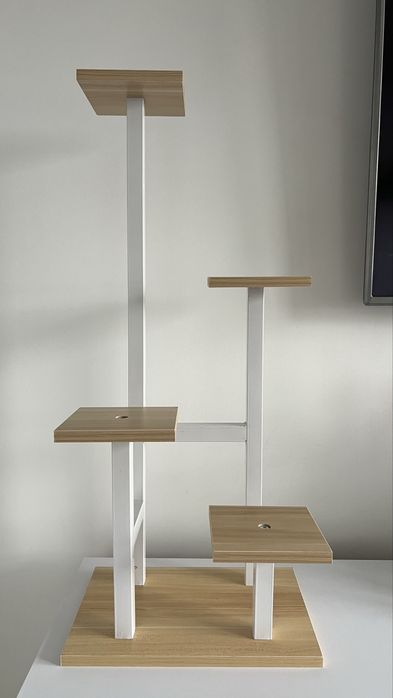 Полиця для квітів