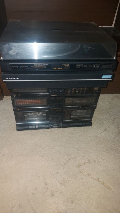 Музичний японский центр Sanyo 6100 без торгу
