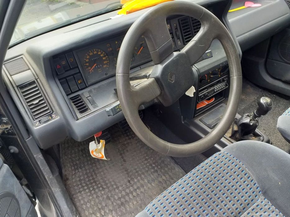 Renault 21 foto 2