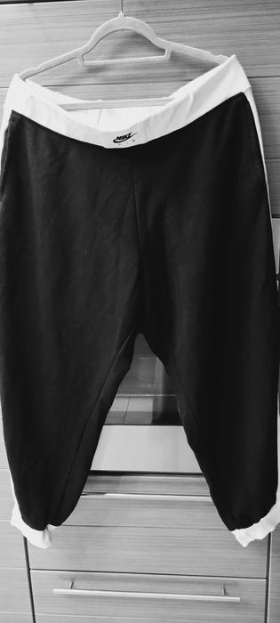 Spodnie dresowe NIKE – rozmiar XXL