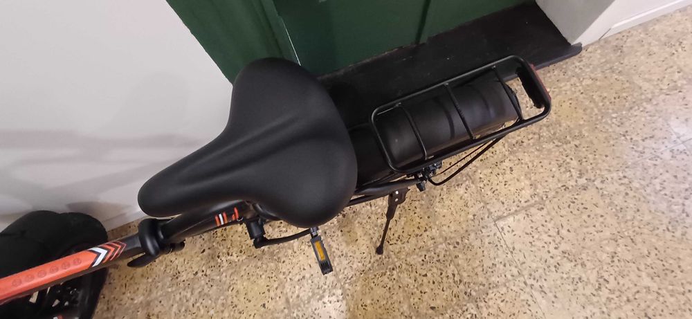 Bicicleta nova para adulto elec