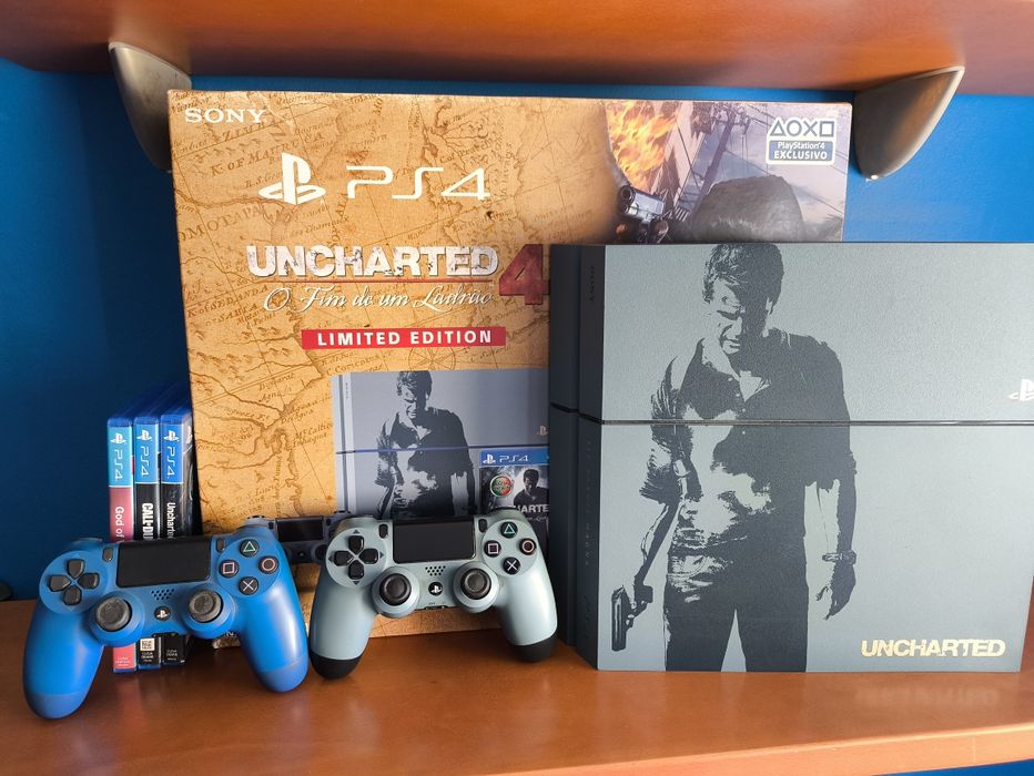 PS4 Edição Especial Uncharted 4 + Comando + Jogos