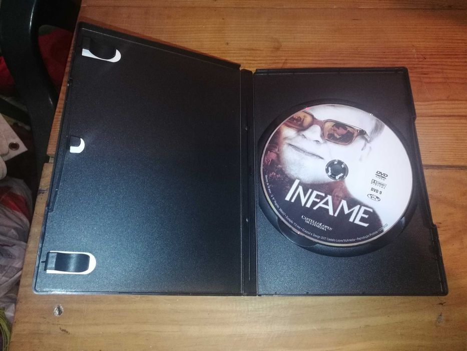 INFAME 	DVD (legendagem em Português)