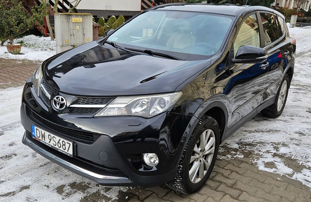 Toyota RAV4 Bogate wyposażenie, salon PL, serwisowany w ASO, stan b. dobry