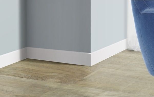 Instalaçao de rodape