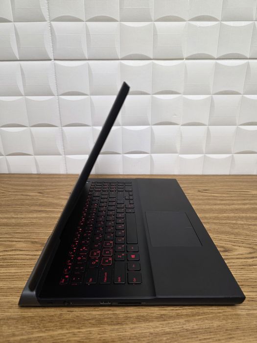 Мощный игровой DELL 15.6″ |Core i5| GTX 1050 4ГБ| 16 ГБ RAM