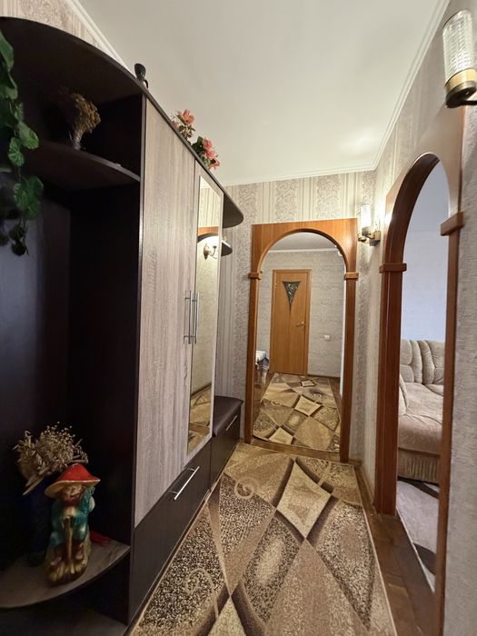 Продам 3 кімнатну квартиру 60 м² вул. Андрія Мельника 4 Рівне