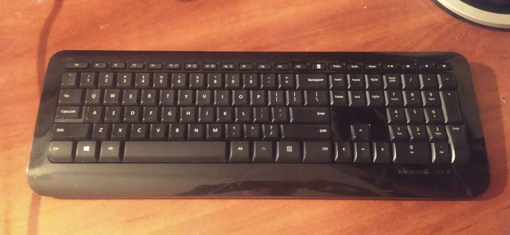 Комплект клавіатура та миша Microsoft Wireless Desktop 850 Black