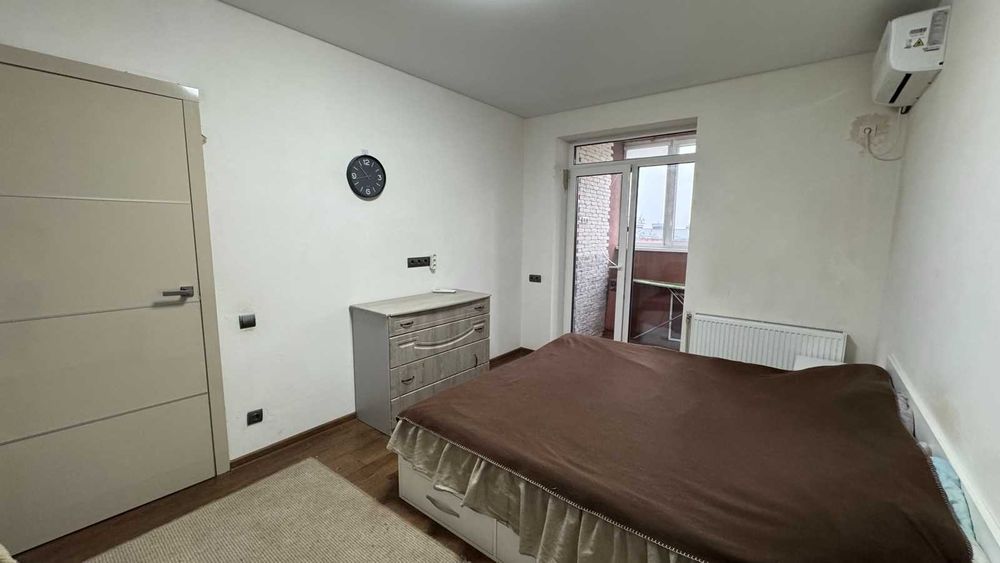 1к квартира з ремонтом.  Сертифікат  Газ  Балкон