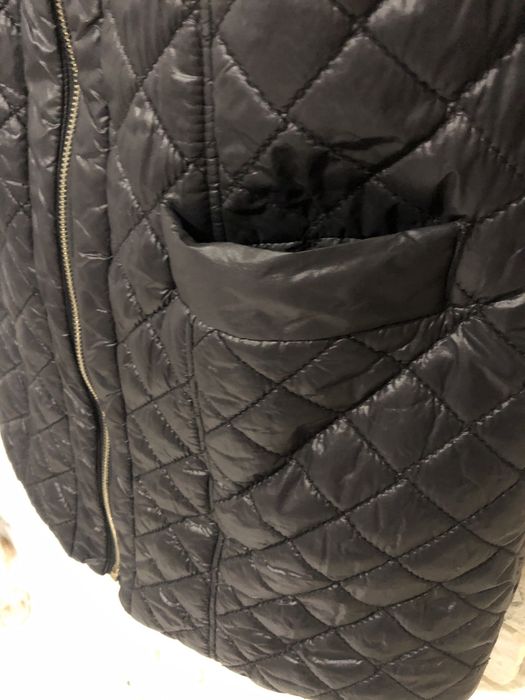 Продам куртку moncler