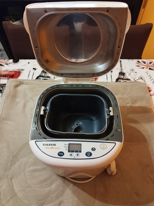 bread maker64862875836417122