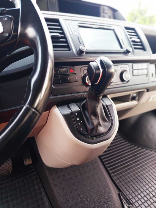 Подам Volkswagtn Transporter T6