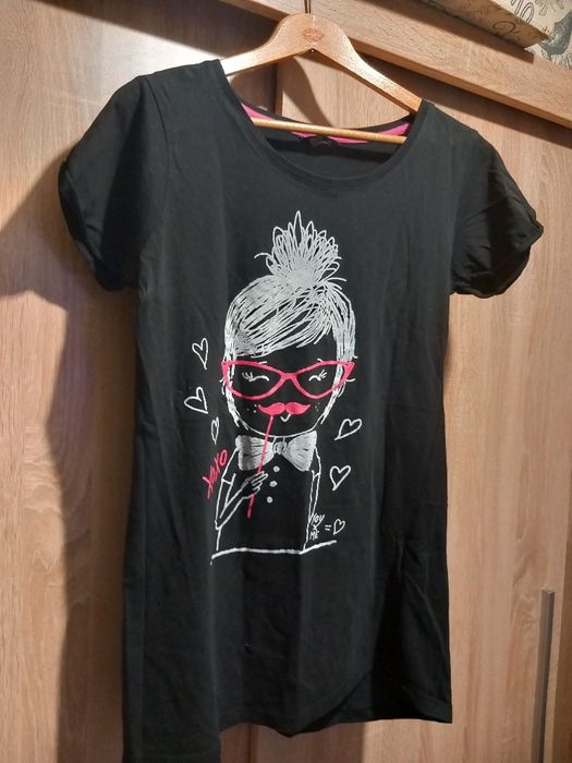 T-shirt czarny damski House