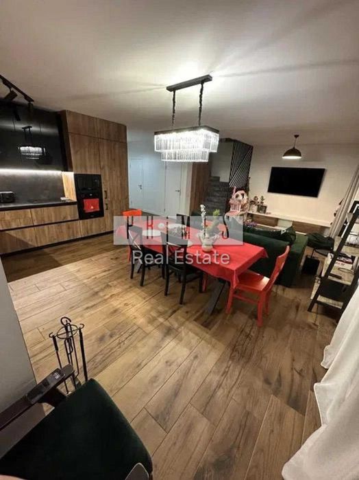 Продаж 4к котеджу Brilliante, вул. Генріха Вишневського, Білогородка