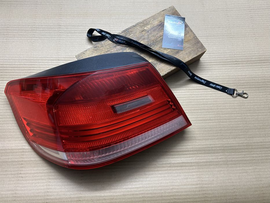 Lampa lewa w blotnik tyl tylna e93 przedlift prelci gwatancja wysylka