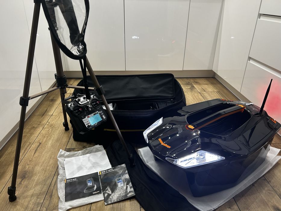 Łódka zanętowa Toslon X-Boat 730 Gen.2 z TF740 - Full Set!