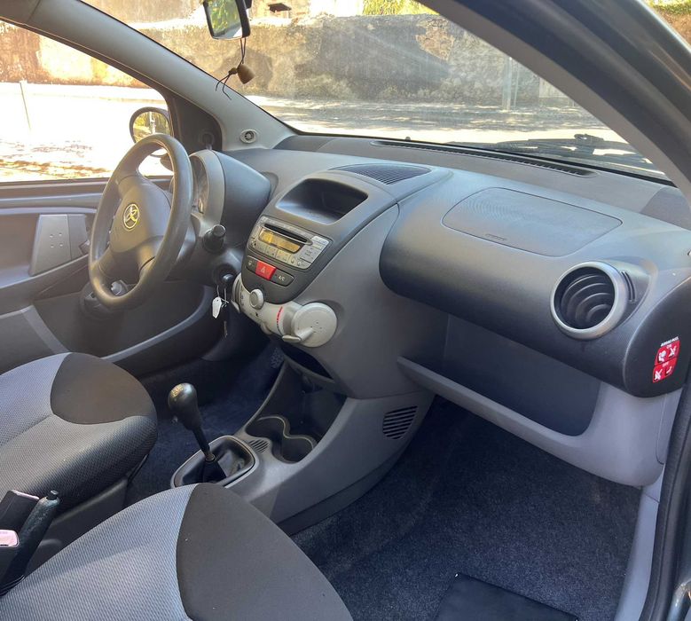 Toyota Aygo 1.0 Com Apenas 1 Único Dono - Completamente Impecável