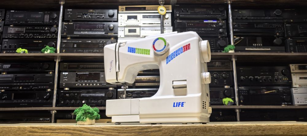 Швейна машинка Life MD11836/Педаль є