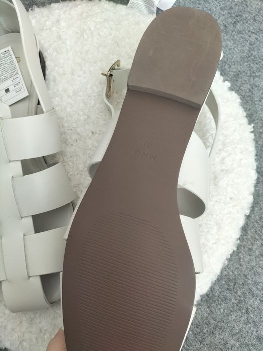 Skórzane białe sandały Mango premium