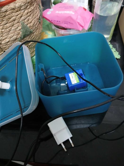 Bebedouro/ Fonte para gato ou cão - Trixie