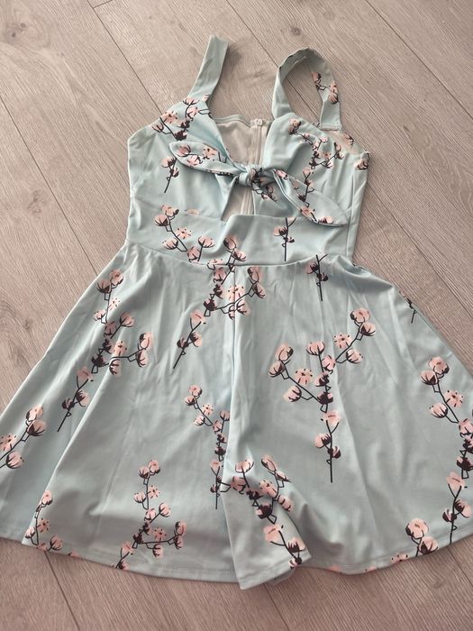 Сарафан, комбенізон