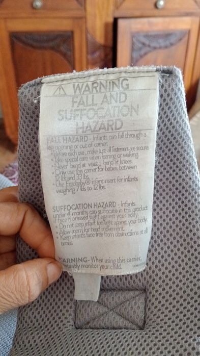 Porta bebés, ErgoBaby como novo