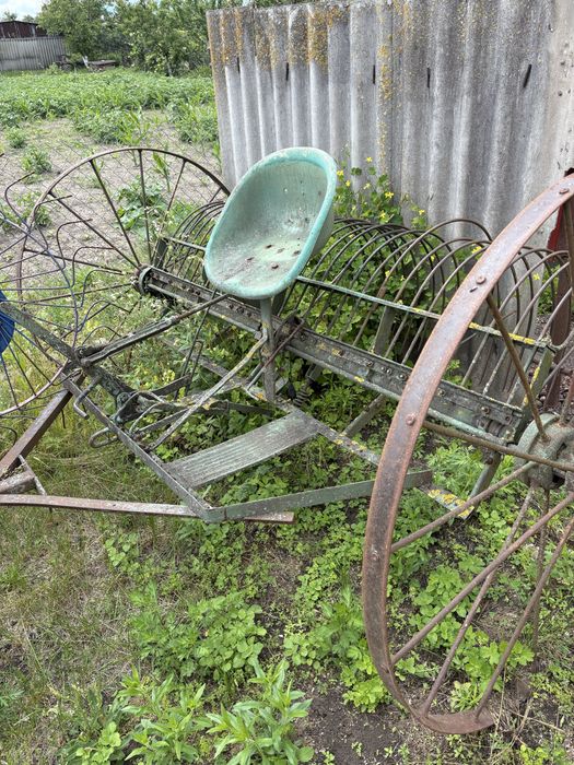 Гребарка кінна , граблі