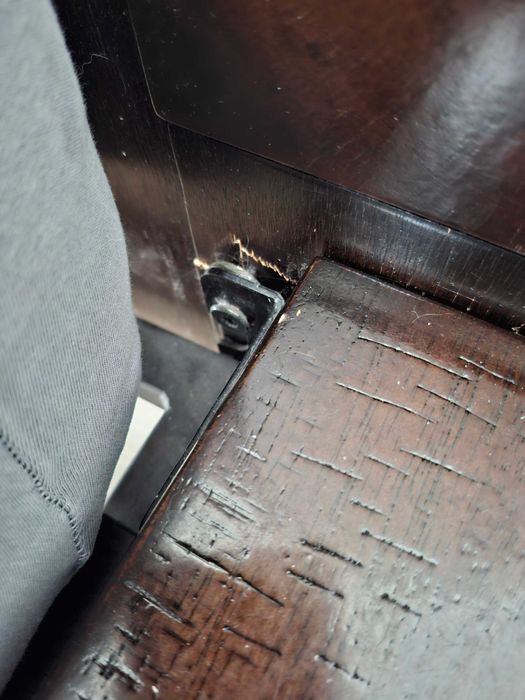 łóżko drewniane  ..