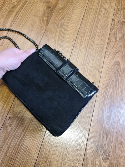 Сумочка чорна!!!