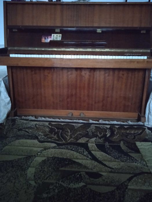 Піаніно "Україна"