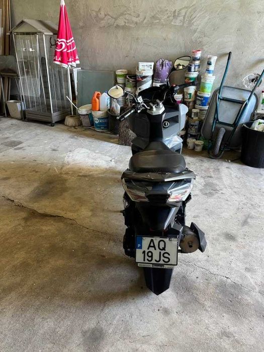 Vende-se Sym Jet X 125 cc - NOVO PREÇO