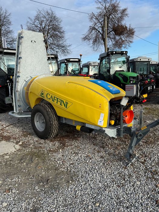 Caffini Trend Reverse TOWER 1500 z elektrostatyką  Opryskiwacz sadowniczy CAFFINI 1500 z elektrostatyką nie Agrola