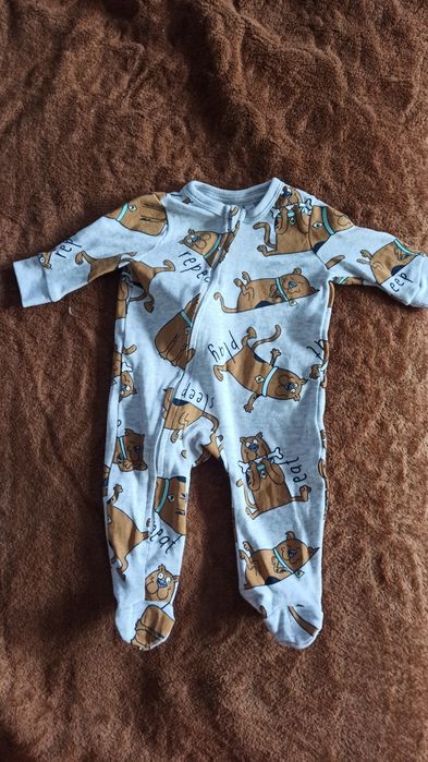 Sprzedam NOWEGO pajaca rozmiar 62