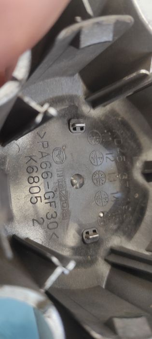 Kołpaki Dekielki Kapsle MAZDA