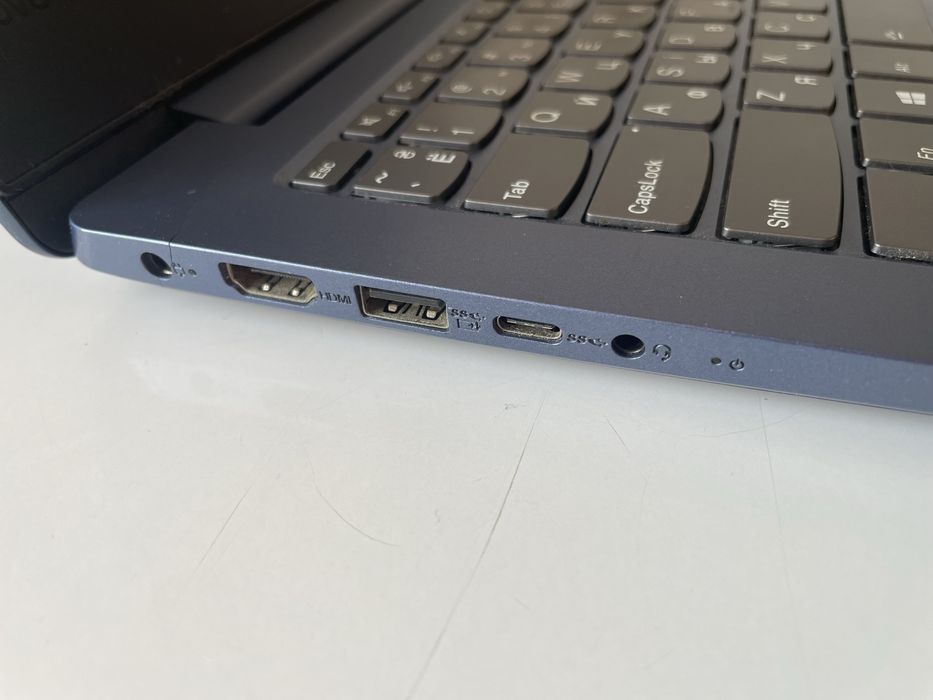 Ноутбук Lenovo Ideapad 330S-14IKB