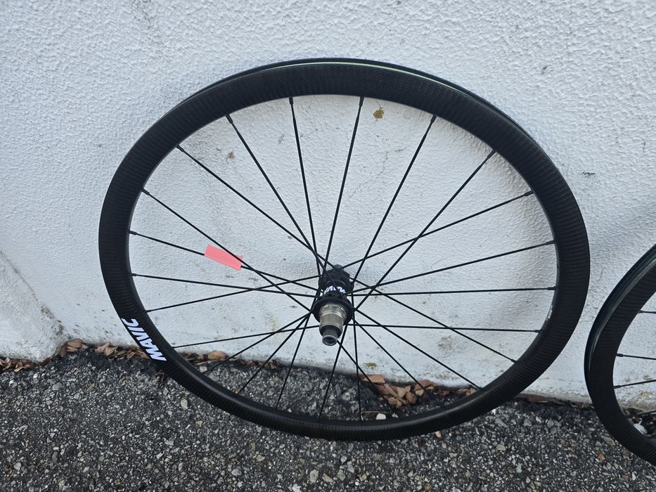 Rodas mavic carbono disco xdr estrada
