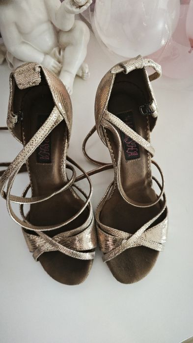 Buty do tańca złote błyszczące połyskujące buty taneczne latynoameryka