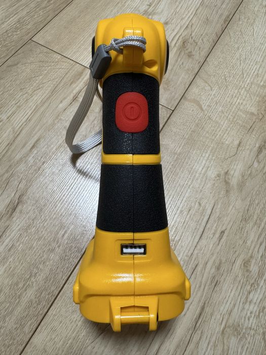 Ліхтар для батареї DeWalt 14.4V/20V MAX