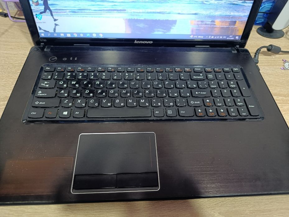 Ноутбук lenovo G780 17.3 Inter i3-3120M 8RAM