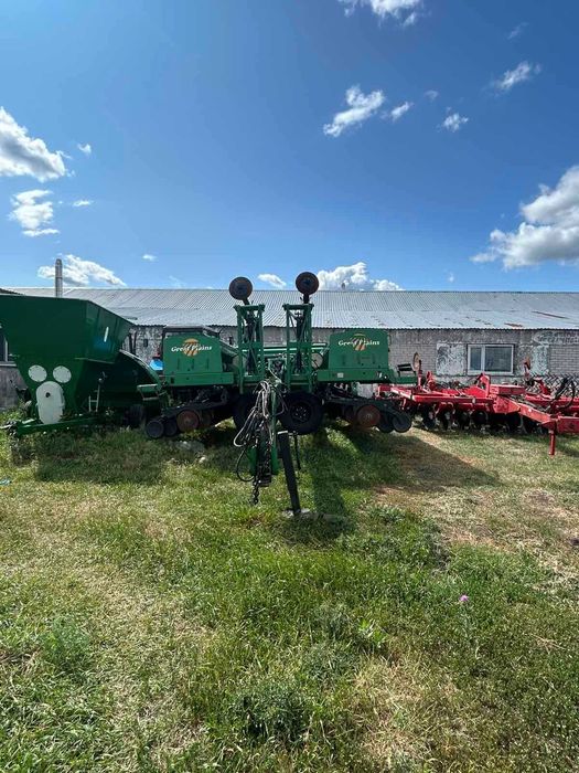 Зернова механічна сівалка Great Plains 3S-4000