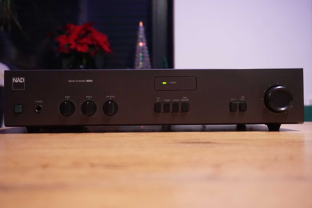 Wzmacniacz NAD 3020e legendarne brzeminie stereo