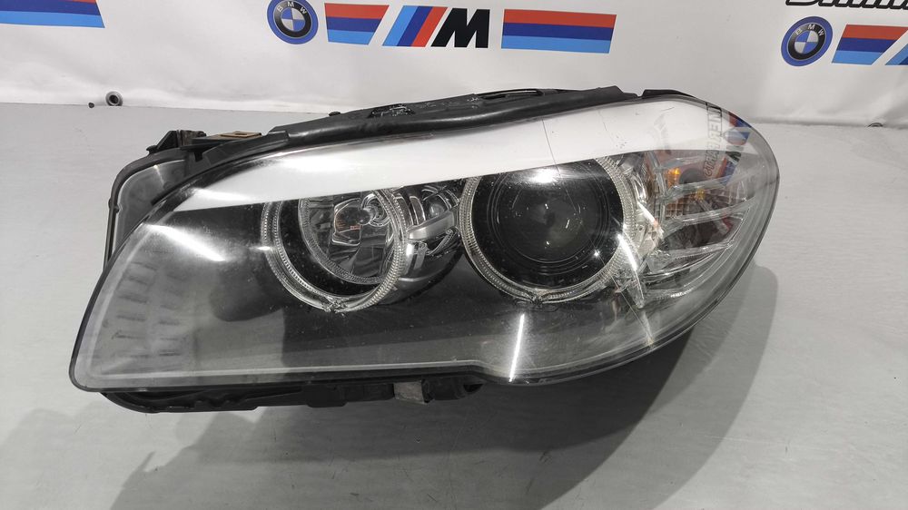 Farol BMW Serie 5 (F10/F11) Halogéneo Esquerdo Pré-LCI   7203.241